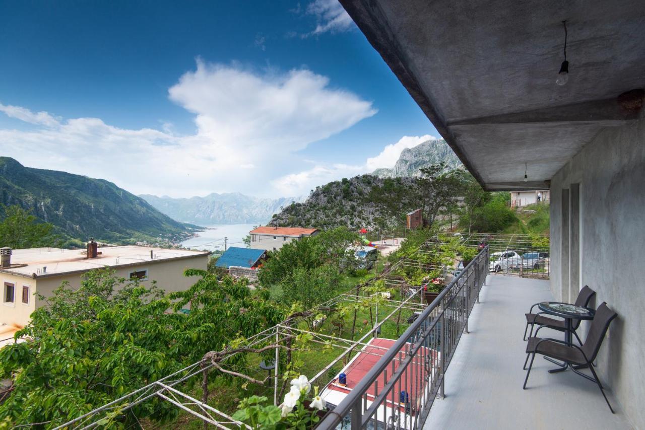 Apartment Galiot Kotor Exteriér fotografie